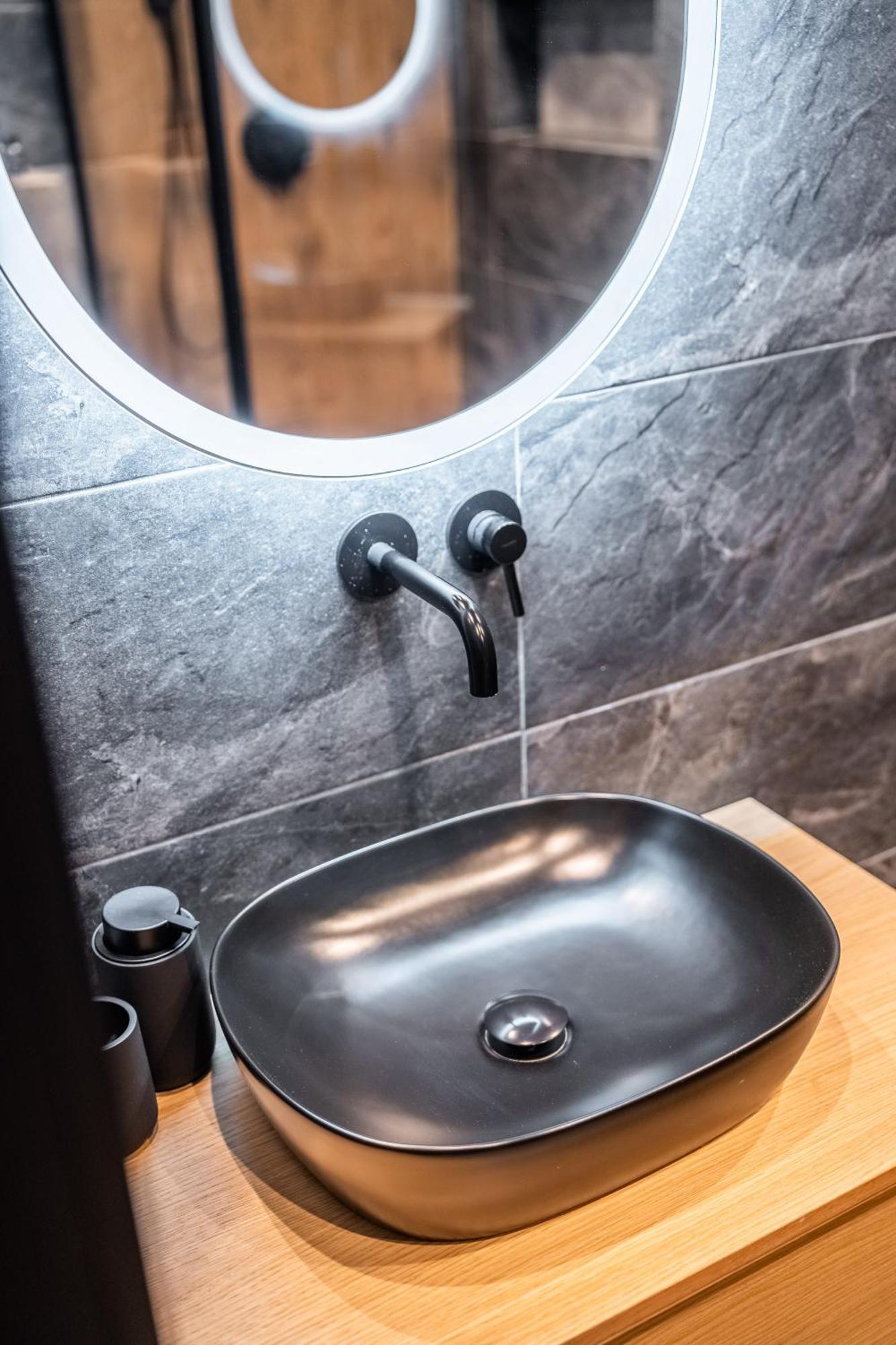 Apartamenty Blekit Na Fali - Platany Kołobrzeg Buitenkant foto